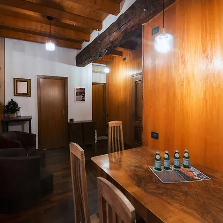 Casa Medea - شقة بيرغامو