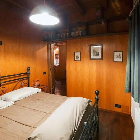 Casa Medea - *